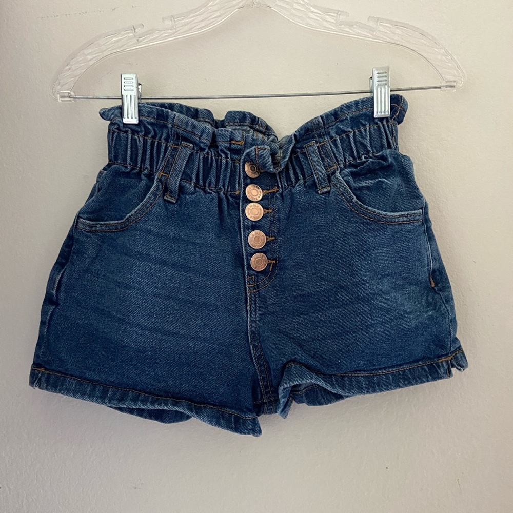 Paper-bag denim shorts